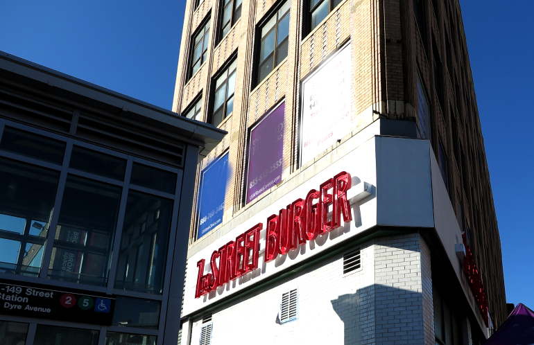 7 Street Burger Is Opening Soon on 3rd Ave in the Bronx,  NYC food Guide